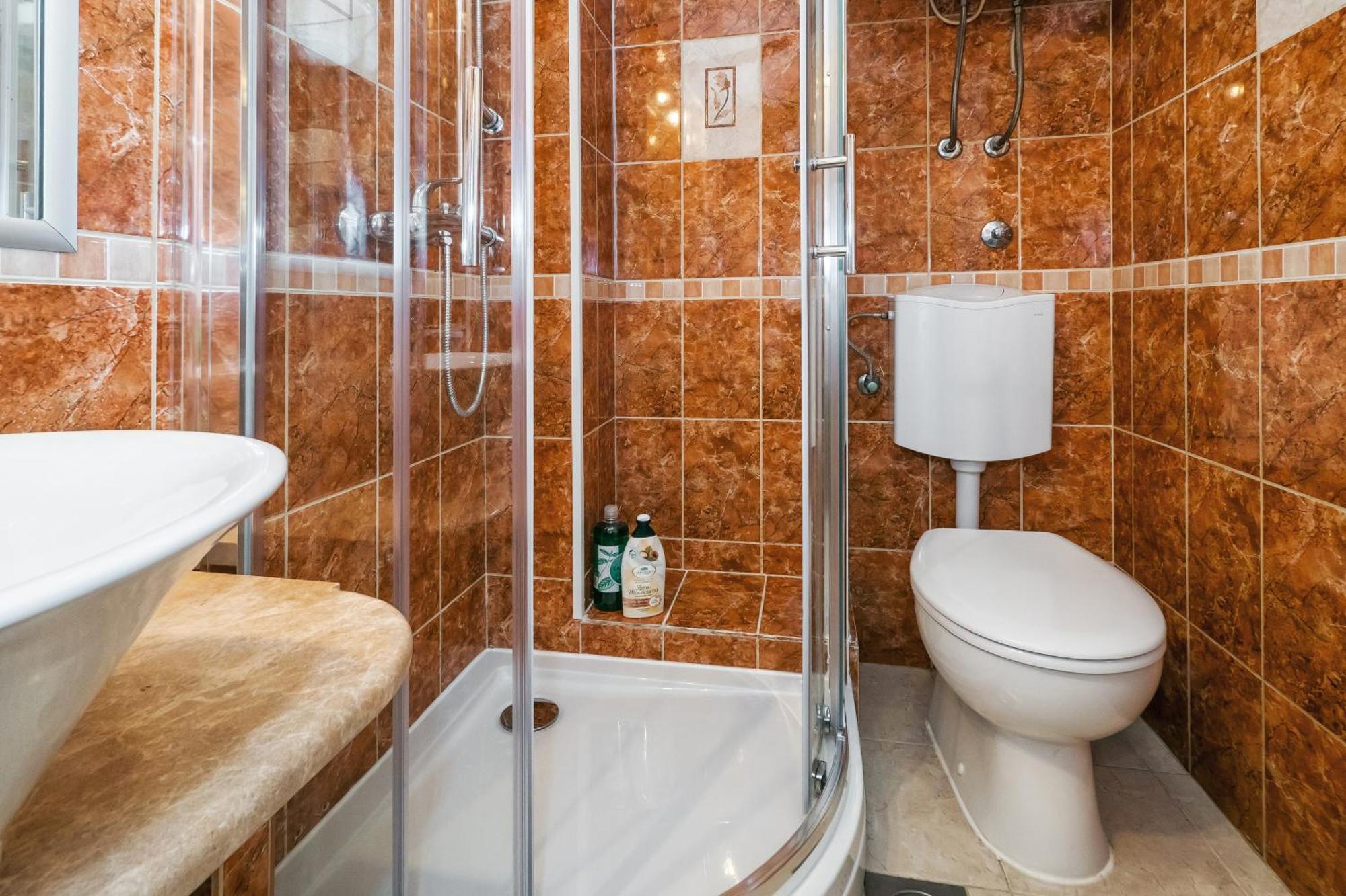 Relaxing 2Bd Apartment, Ground Floor - Walk To Old Town Split Eksteriør billede