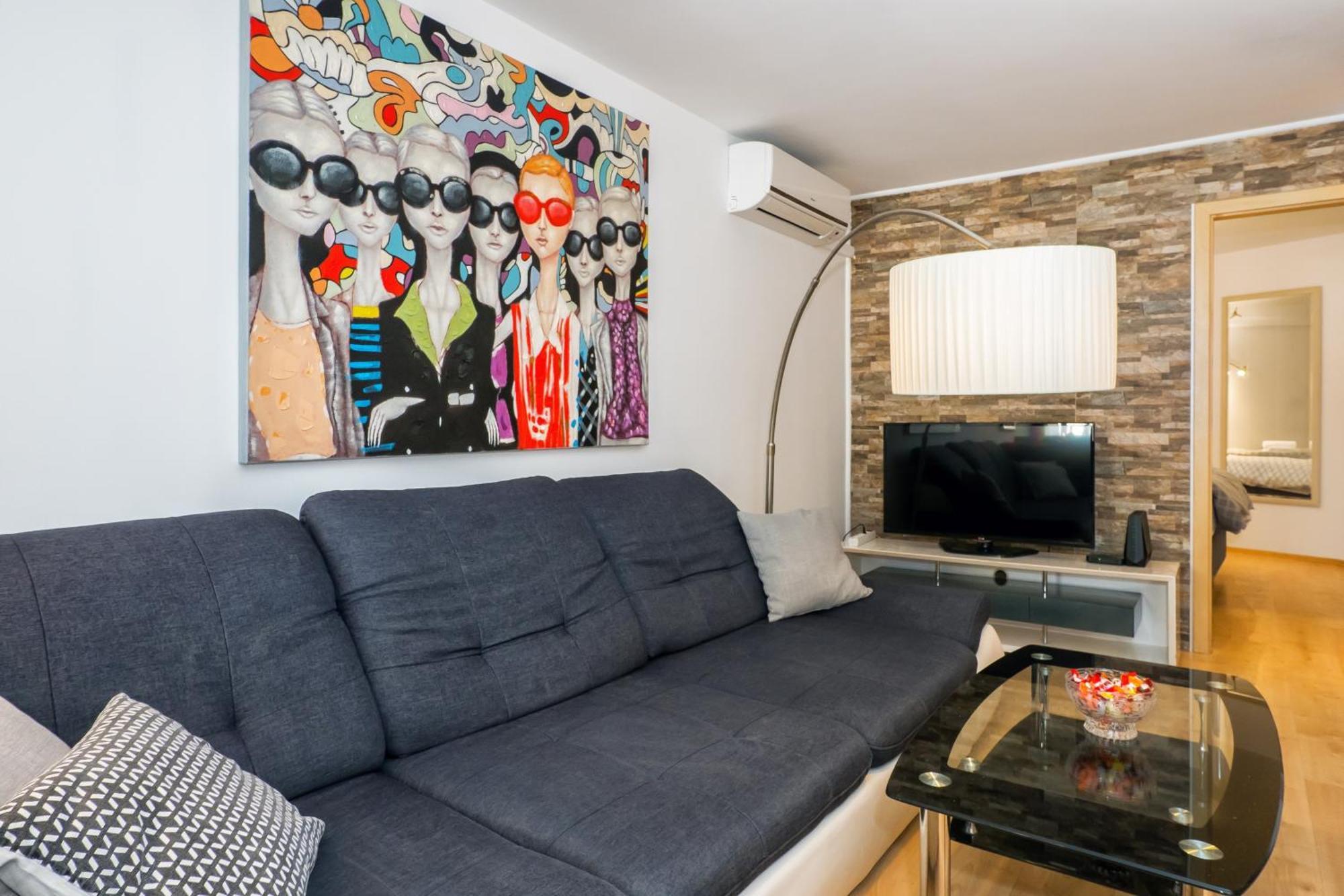 Relaxing 2Bd Apartment, Ground Floor - Walk To Old Town Split Eksteriør billede